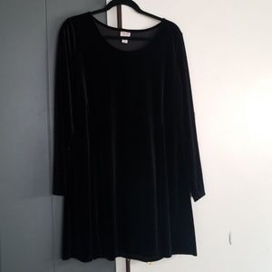 Black velvet dress